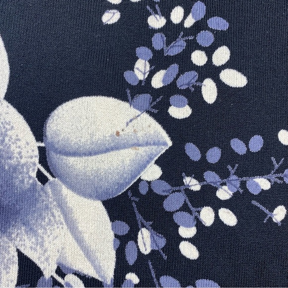 Black V-Neck Top with Floral Design and Multicoloured Embellishments - Picture 7 of 7